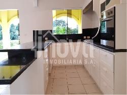 #82 - Casa para Venta en Ciudad del Este - PY-10