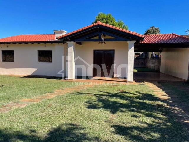 #357 - Casa para Venta en Ciudad del Este - PY-10